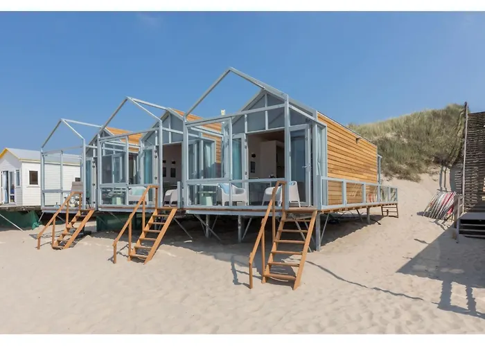 Unique Beach House Located On The Beach Of Dishoek 2 Adults And 3 Children